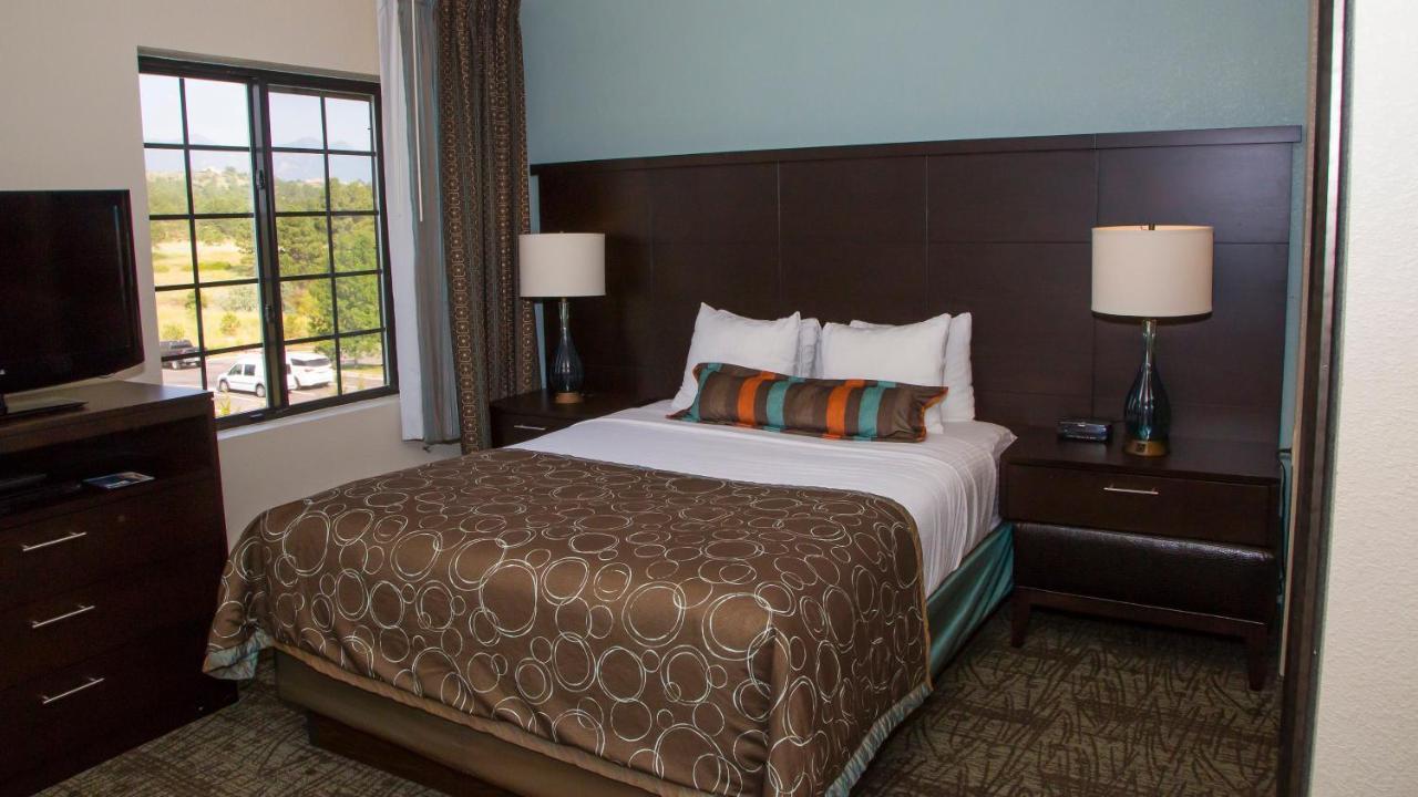 Staybridge Suites Colorado Springs North By Ihg Εξωτερικό φωτογραφία