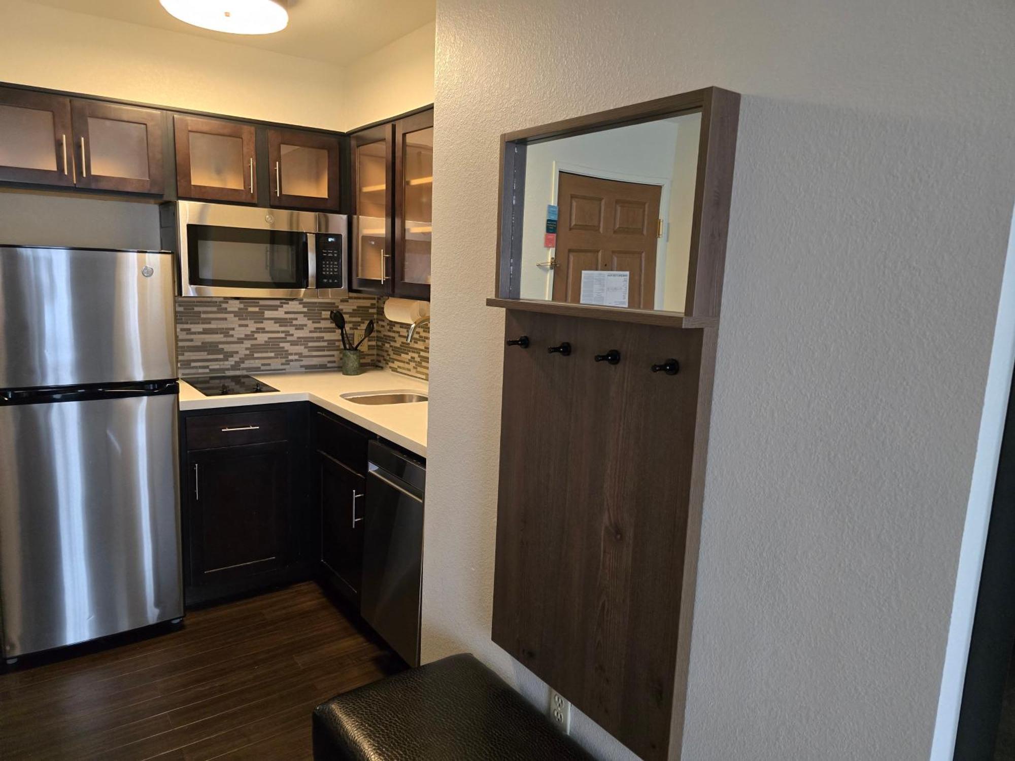 Staybridge Suites Colorado Springs North By Ihg Εξωτερικό φωτογραφία