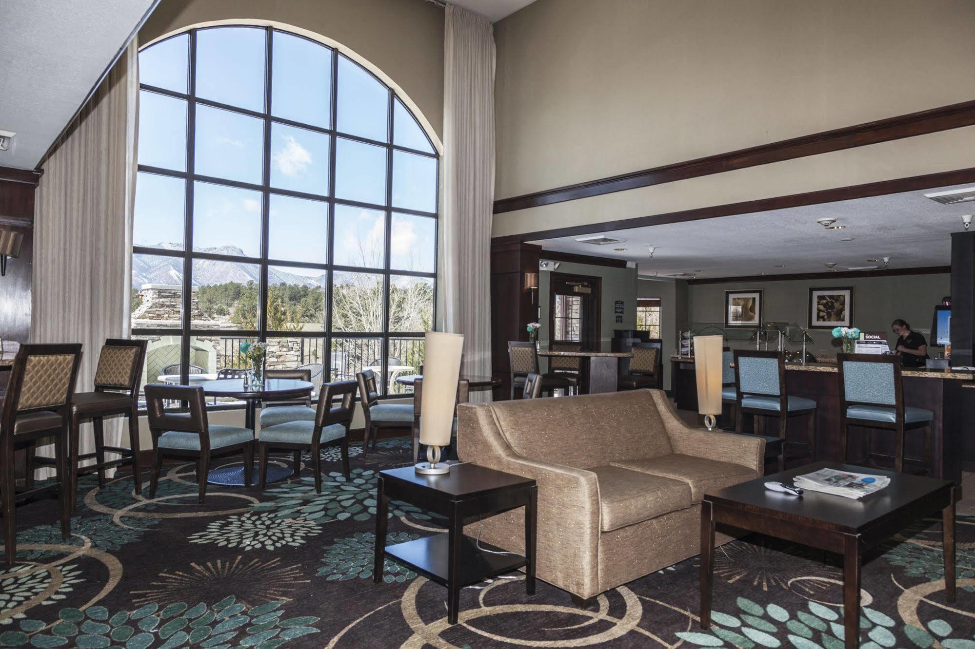 Staybridge Suites Colorado Springs North By Ihg Εξωτερικό φωτογραφία