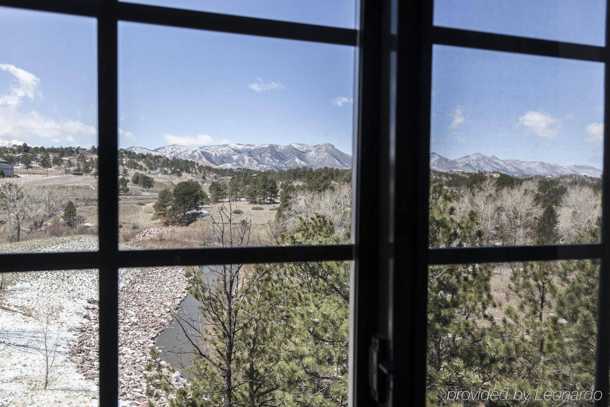 Staybridge Suites Colorado Springs North By Ihg Εξωτερικό φωτογραφία