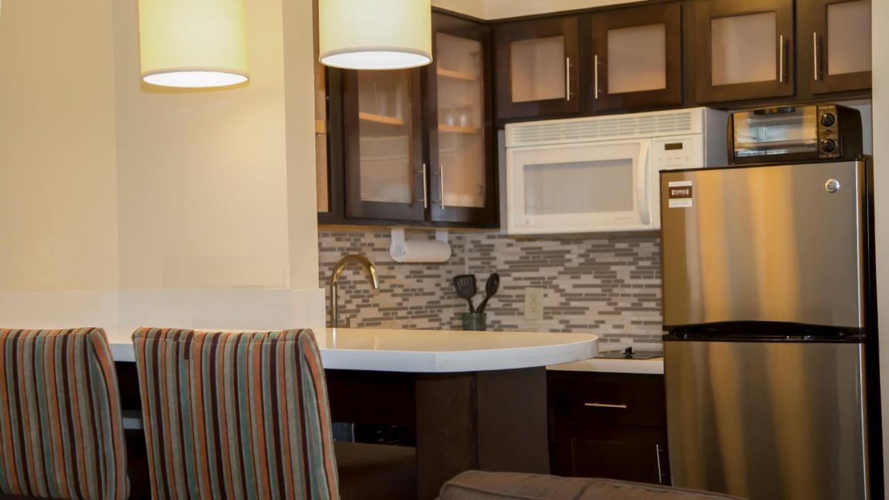 Staybridge Suites Colorado Springs North By Ihg Εξωτερικό φωτογραφία