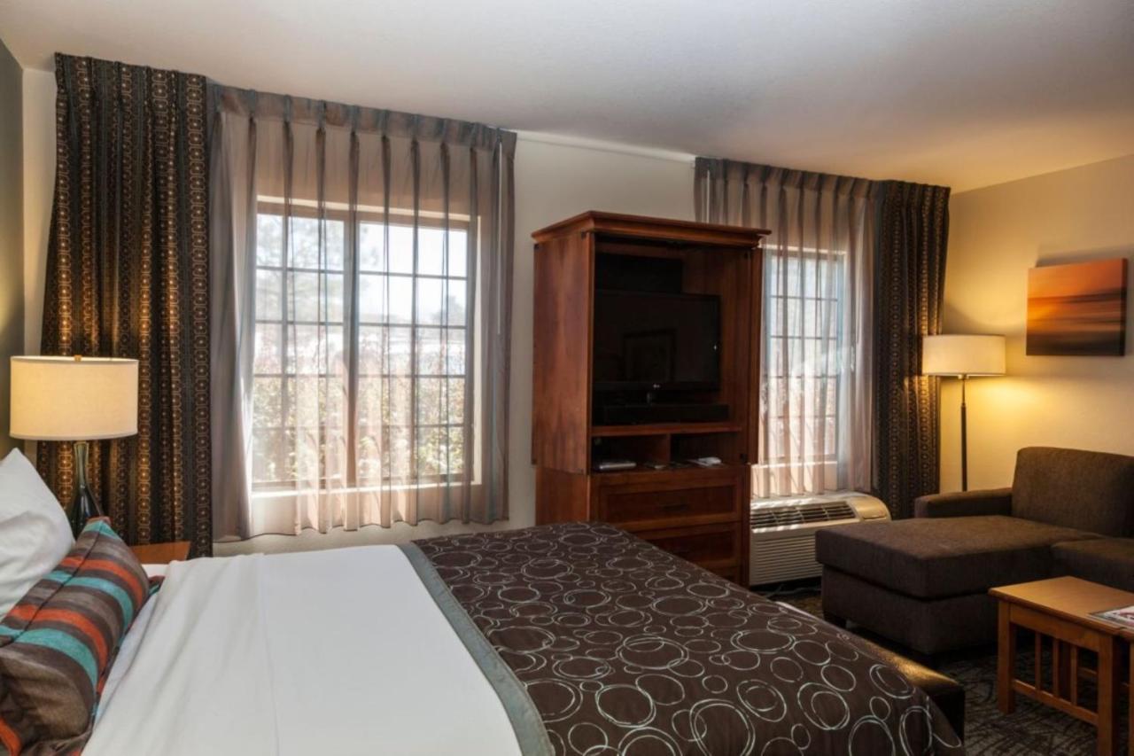 Staybridge Suites Colorado Springs North By Ihg Εξωτερικό φωτογραφία